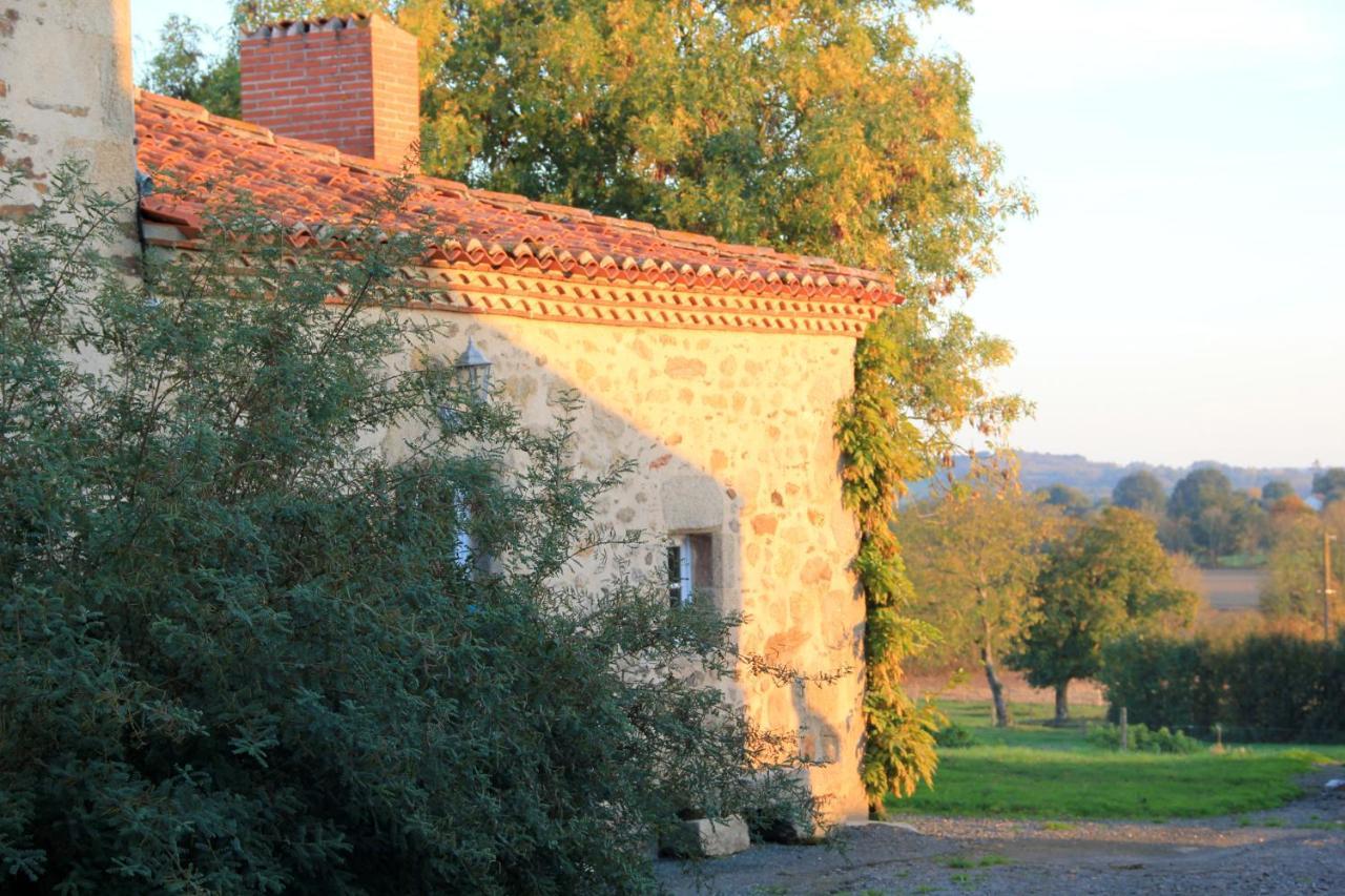 Les Chambres D'Hotes De La Metairie Du Bourg Les Herbiers Zewnętrze zdjęcie